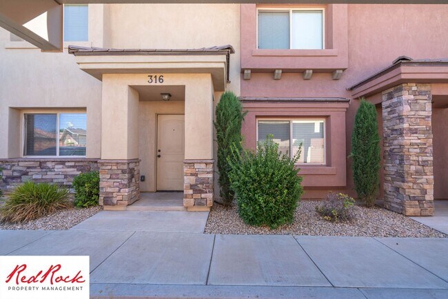Building Photo - $300 Move in Special! 3 Bedroom Townhome with Internet Included!