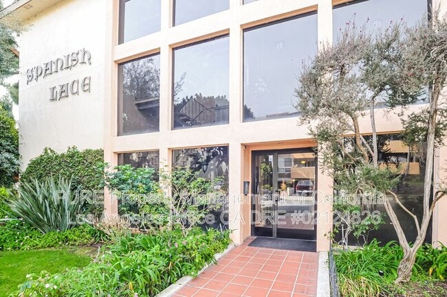 Building Photo - 8745 Delgany Ave