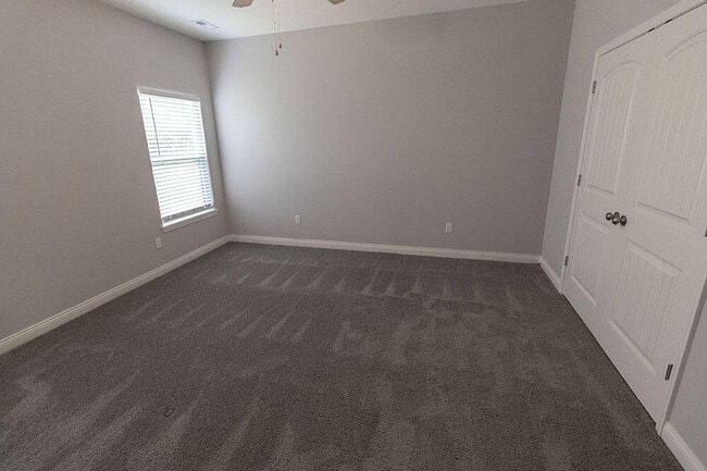 Building Photo - 2801 Amberwood court