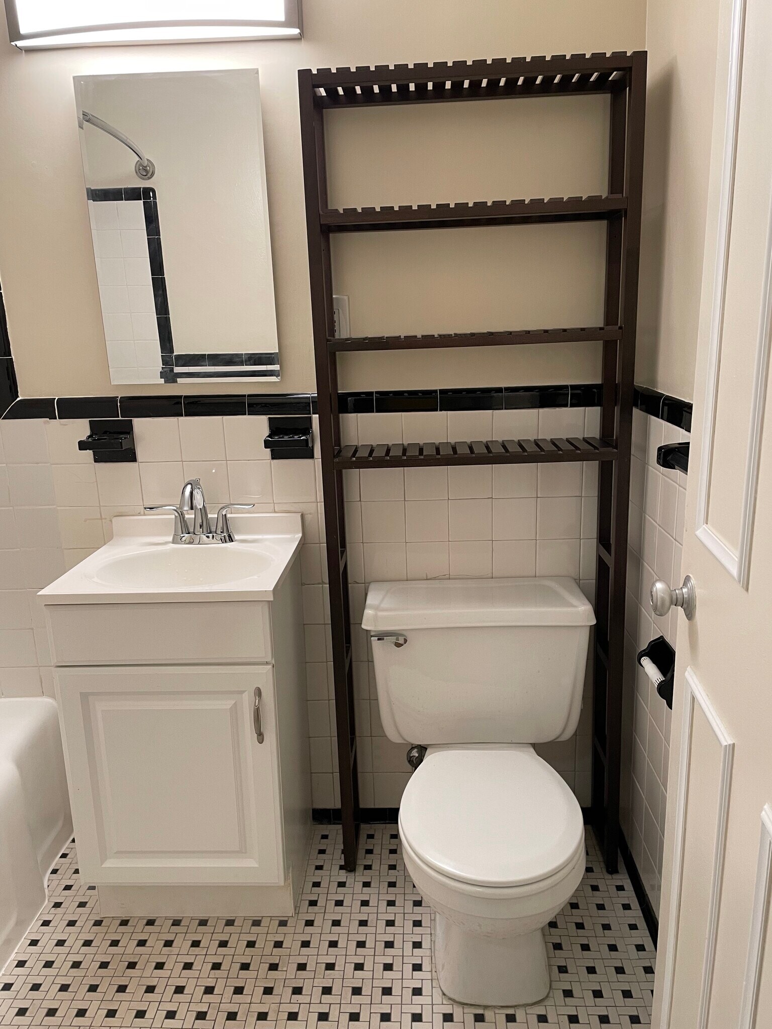 Bathroom - 3601 Wisconsin Ave NW
