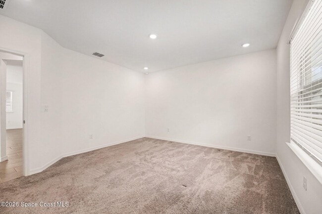 Building Photo - 849 Brookview Ln