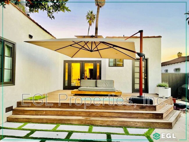 Building Photo - 3927 Degnan Blvd
