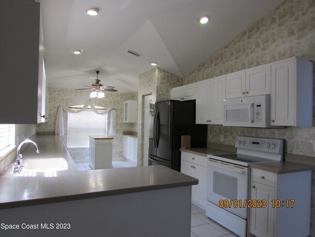 Building Photo - 2710 Bradfordt Dr