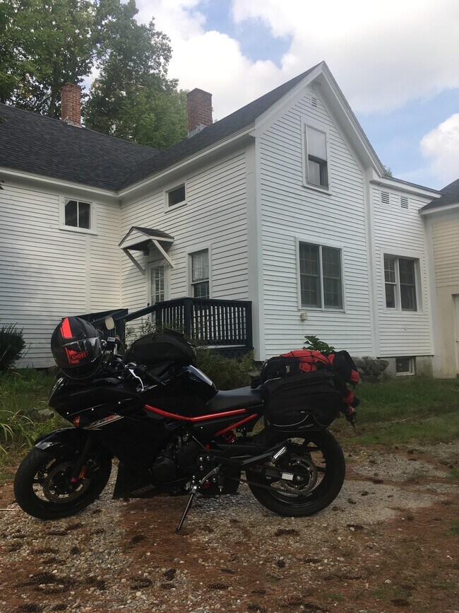 Front deck - 468 Union St