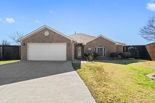 Building Photo - 107 Loda Ct