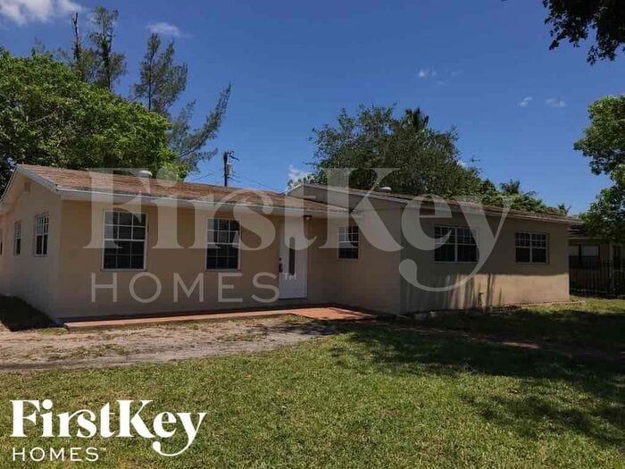Primary Photo - 1351 NW 188th Terrace