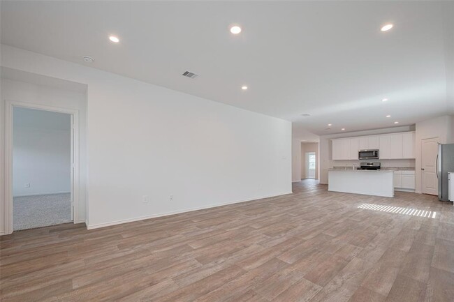Building Photo - 30842 Brightwell Bnd
