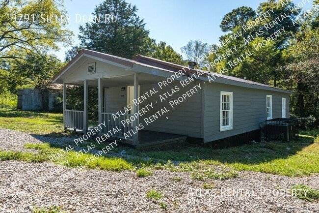 Building Photo - 9791 Silley Dean Rd