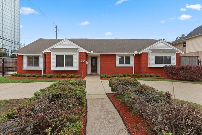 Building Photo - 12303 Barryknoll Ln