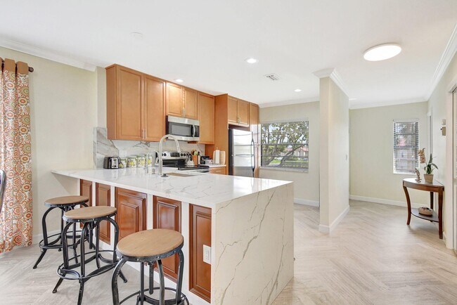 Building Photo - 21209 Lago Cir