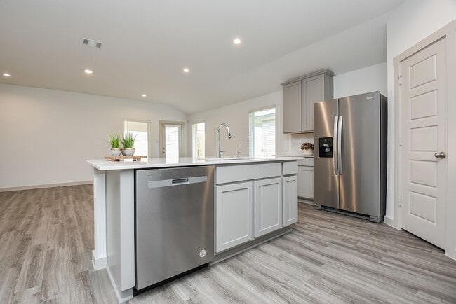 Building Photo - 7827 Sleek Flock Ln