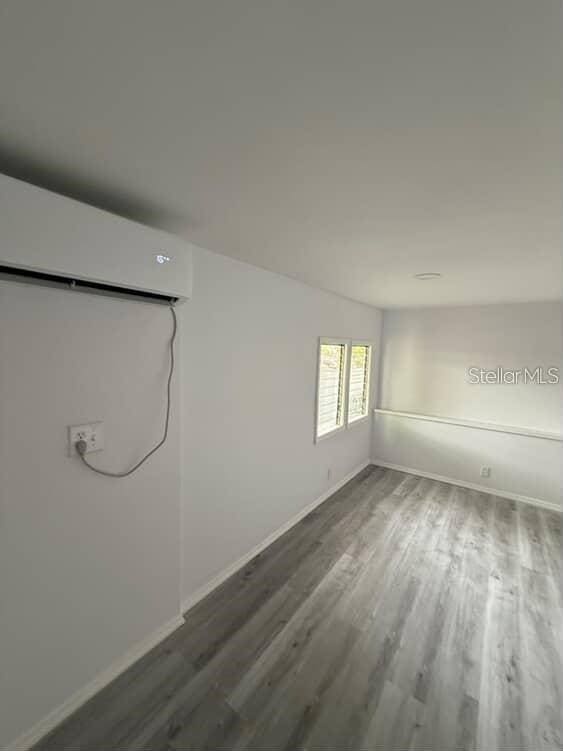 Building Photo - 5500 N Rome Ave