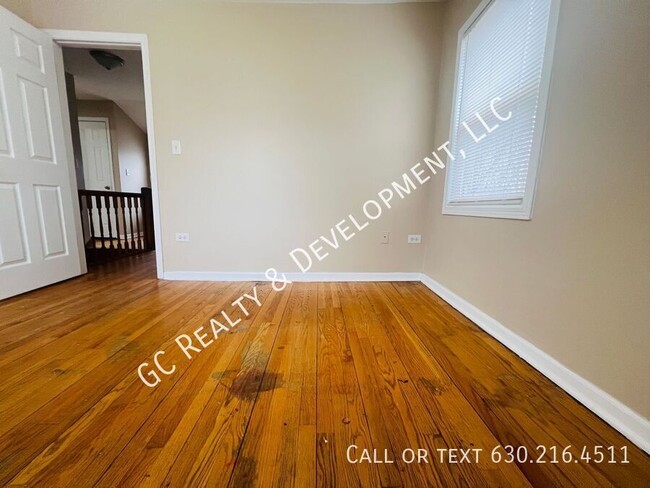 Building Photo - ***4 BDRM / PARTIALLY FINISHED BASEMENT / ...