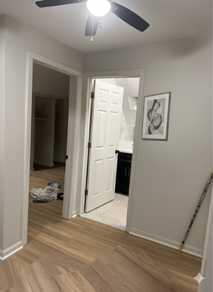 Building Photo - 114-12 91st Ave