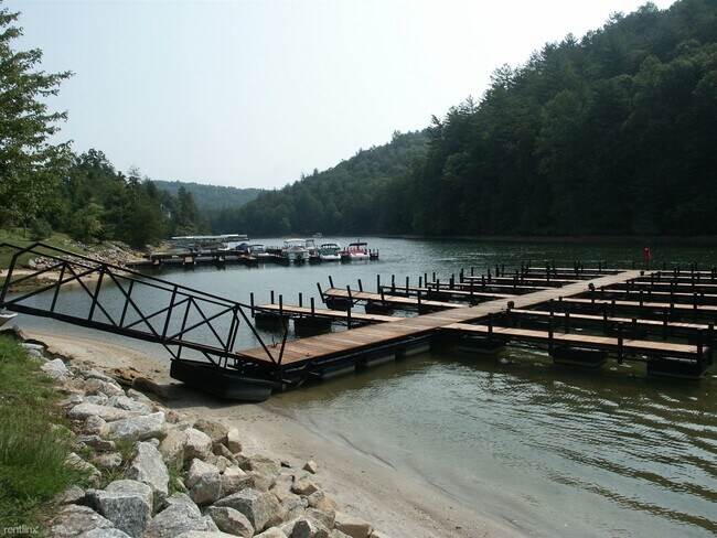 Building Photo - 103 Trout Lily Ln
