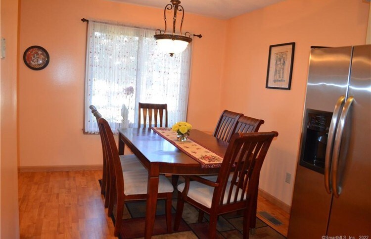 Building Photo - 2703 Mill Pond Dr