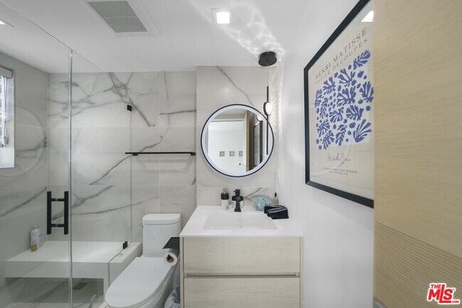 Building Photo - 1500 Ocean Dr