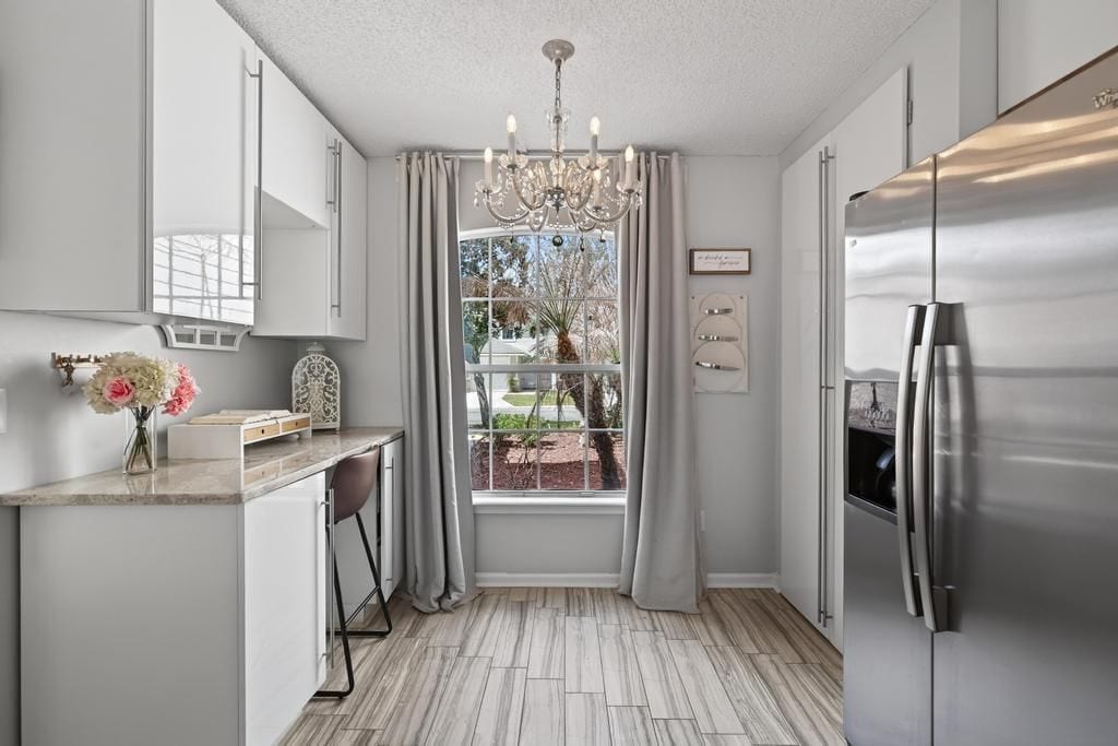 Building Photo - 805 Old Bridge Rd