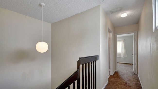 Building Photo - 3883 Island Club Cir W