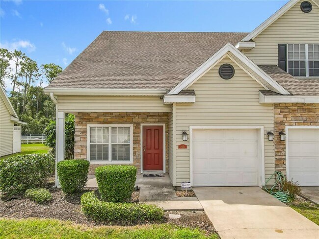 Building Photo - 2051 Winterset Dr