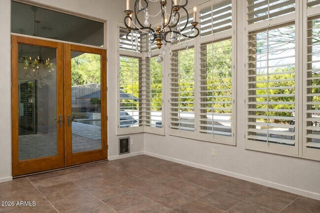 Building Photo - 14672 E Larkspur Dr