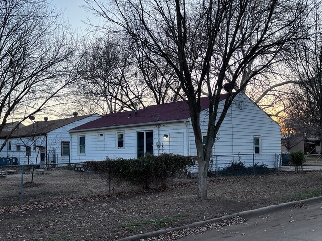 Building Photo - Across the street form Chisholm elem. Scho...