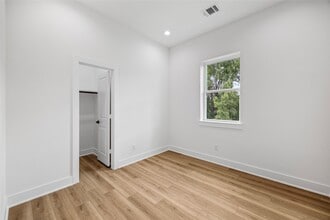 Building Photo - 7901 Cora St