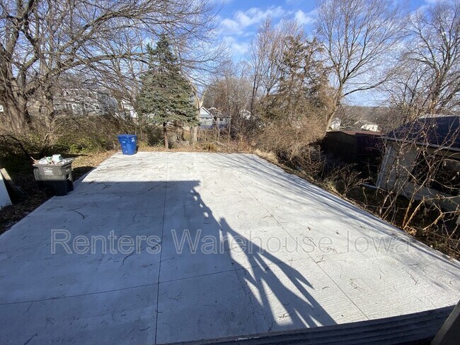 Building Photo - 3408 Easton Blvd