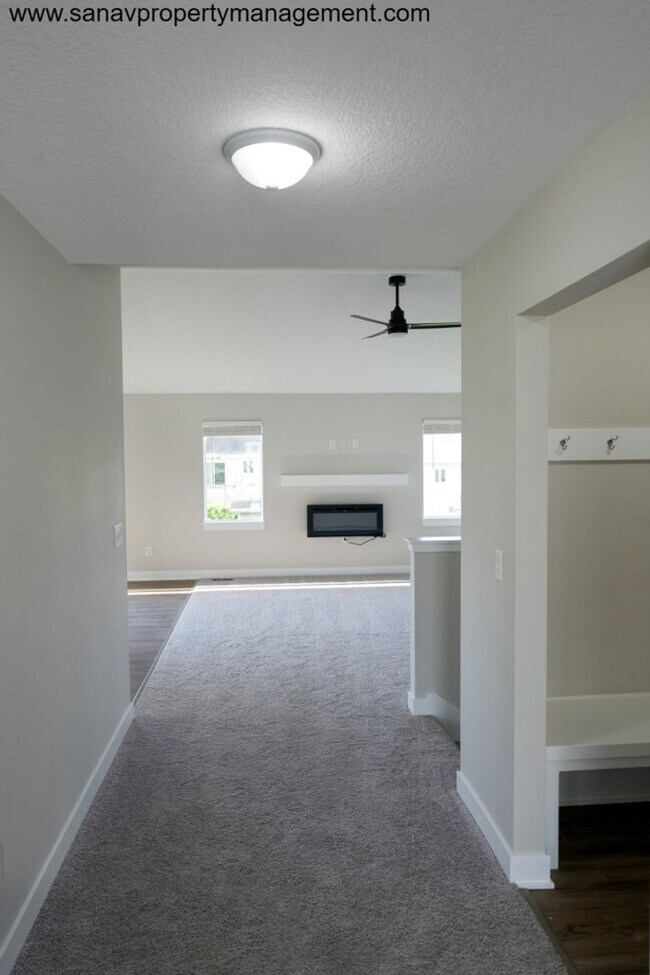 Building Photo - "Modern Comfort Meets Convenience: Your Ideal Home in Waukee"