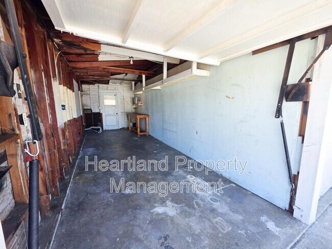 Building Photo - 9273 Earl St