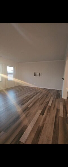 Building Photo - Room in Townhome on Mezzo Ln