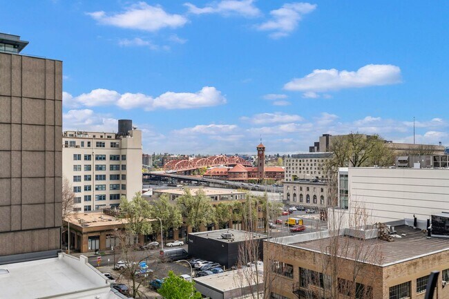 Building Photo - Elizabeth Lofts - 7th floor north facing p...