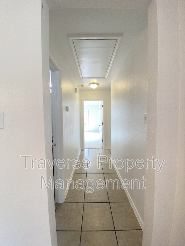 Building Photo - 1703 Novella Ct