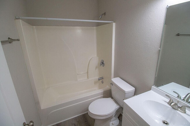 Building Photo - 1401 Bodie Dr