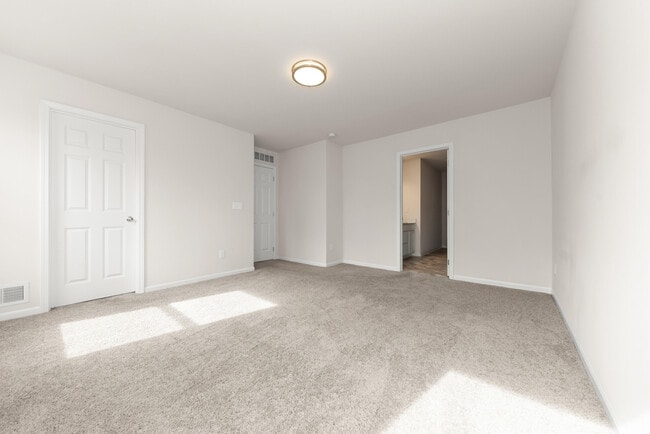 Building Photo - 616 Countryside Dr