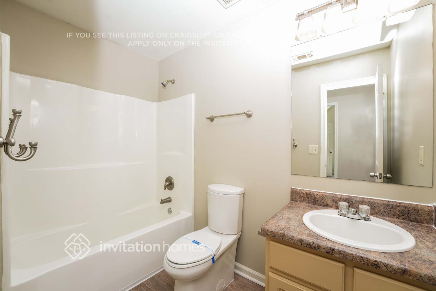 Building Photo - 1378 Persimmon Ct