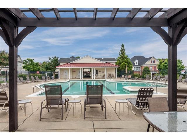 pool - 15403 Barossa Valley St