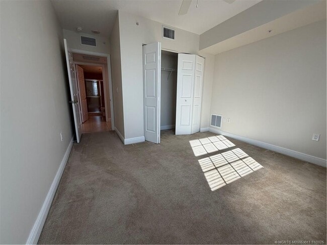 Building Photo - 610 Clematis St