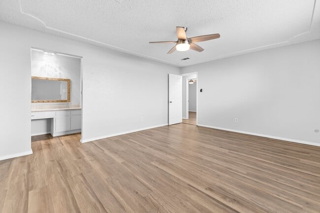 Building Photo - 5309 Lansingford Trail