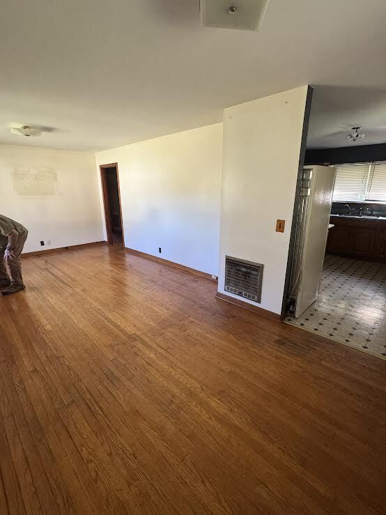 Building Photo - 809 Lynn Ln