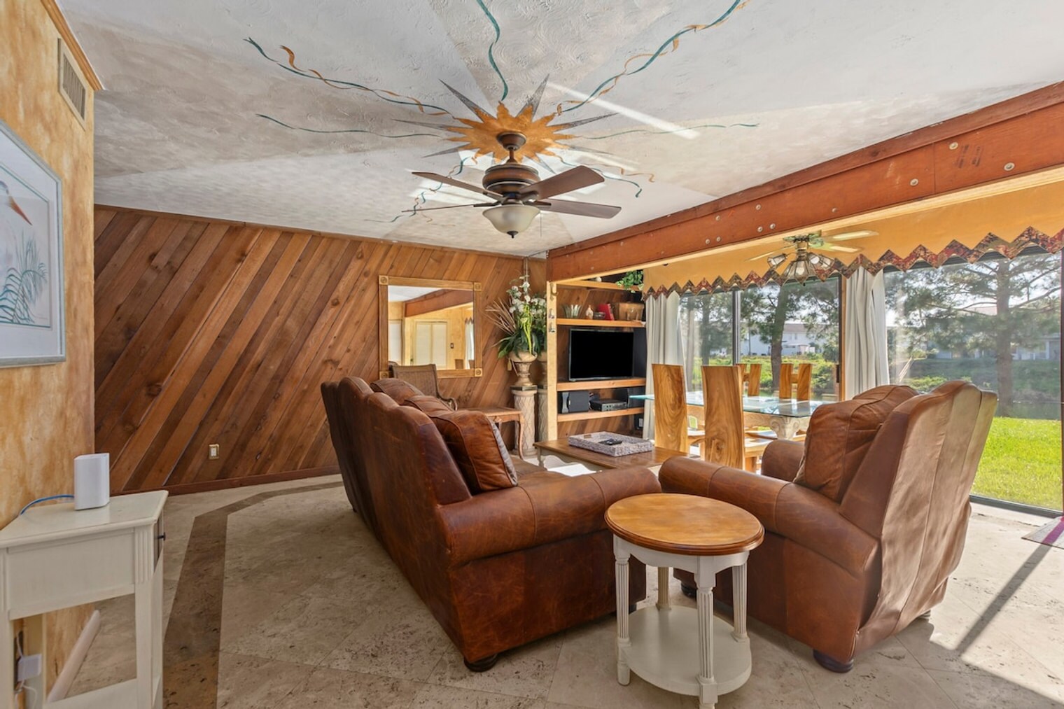 Building Photo - 4000 Gulf Terrace Dr