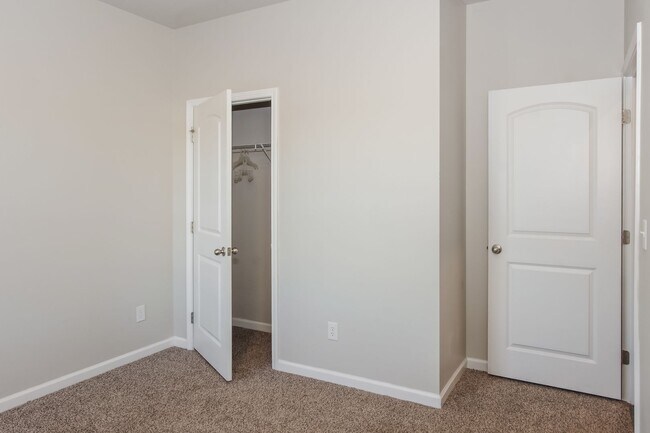 Building Photo - 14170 Lannister Ln