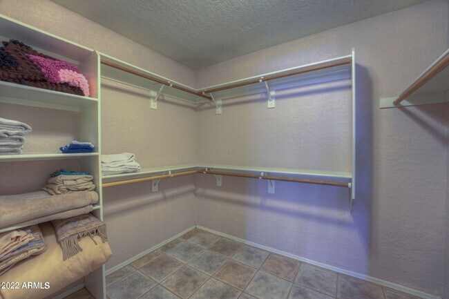 Building Photo - 35714 7th Ave