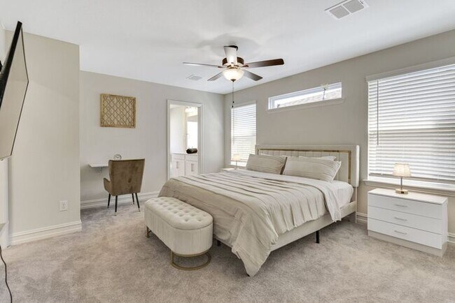 Building Photo - Like-New 4 Bedroom Home in Prime Garland Location