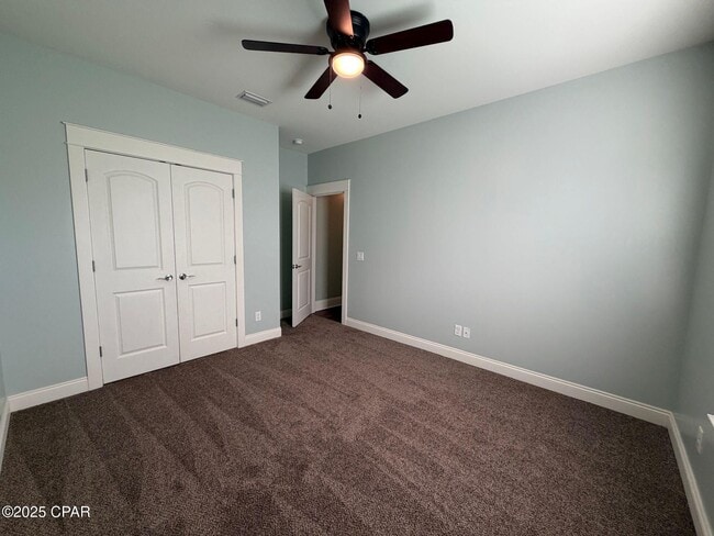 Building Photo - 4528 Tropical Dr