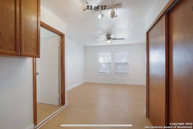 Building Photo - 1454 Churing Dr