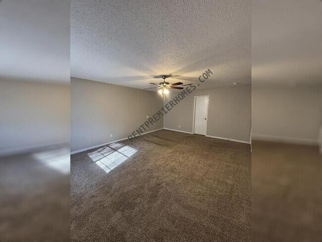 Building Photo - 4509 Valley Brook Dr