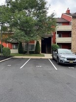 Building Photo - 2903B Auburn Ct