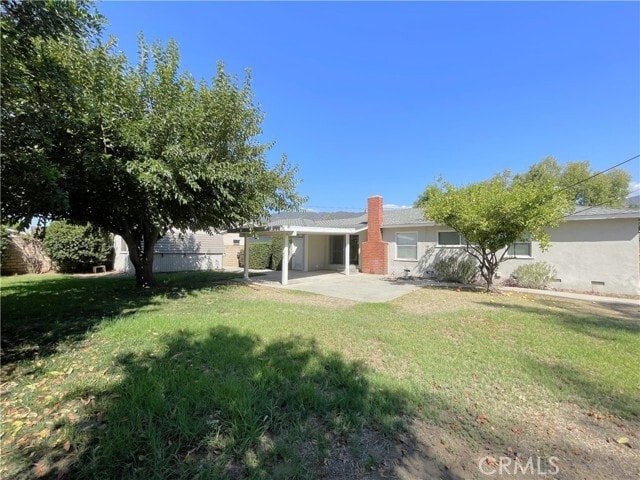 Building Photo - 1338 E Cypress Ave