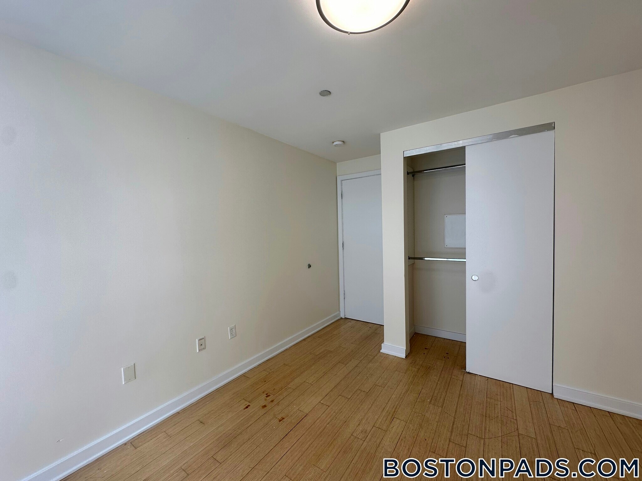 Building Photo - 40 Boylston St